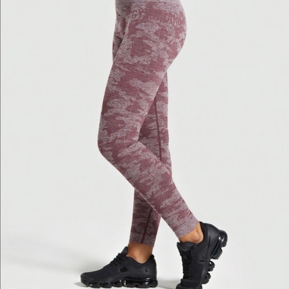 Gymshark Adapt Camo Leggings - Picture 3 of 6